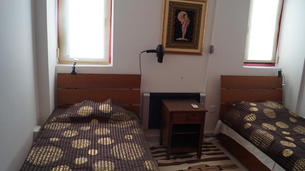 Destalo Court Larnaca Apartment المظهر الخارجي الصورة